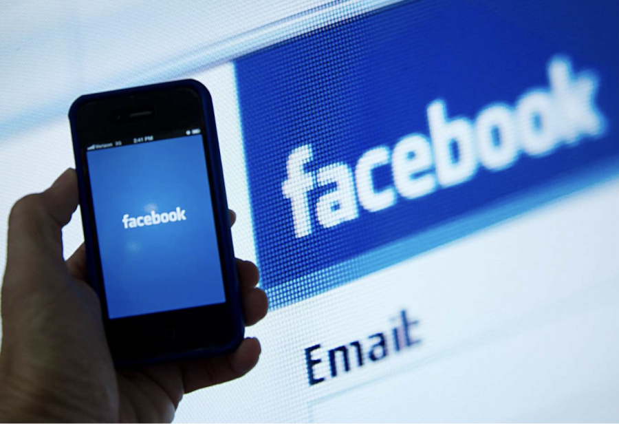 如何在同一台设备上登录多个Facebook帐户？